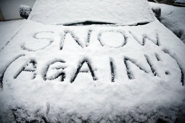Snow Continues To Disrupt The UK's Road and Rail Networks