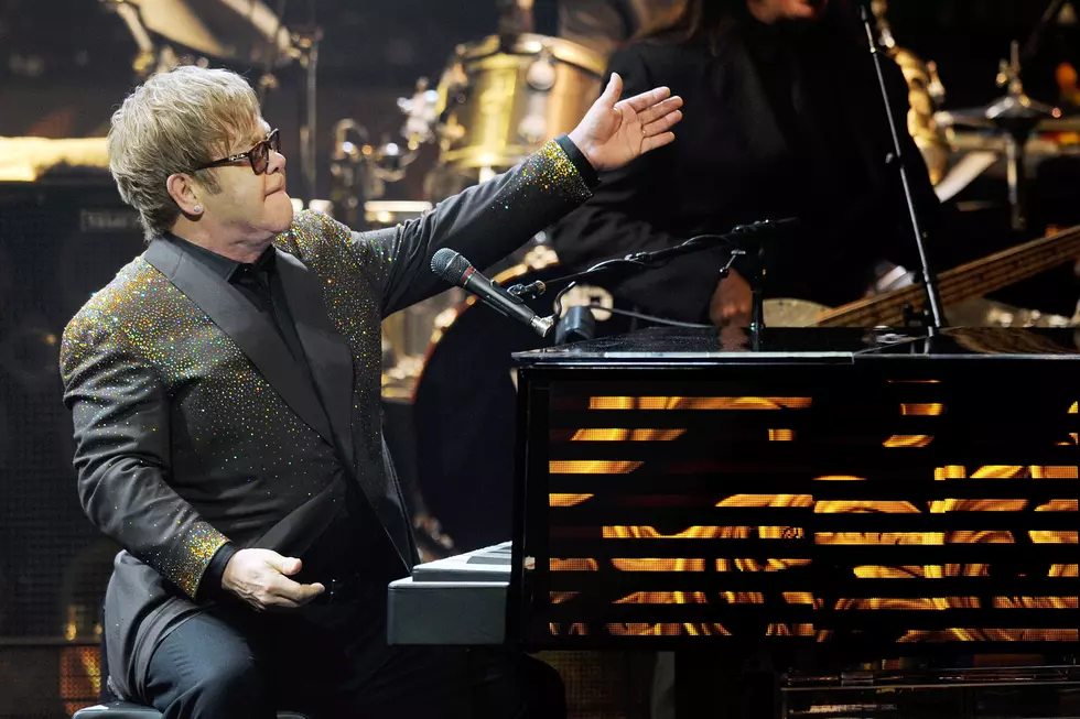 Elton John Explains Why He Walked Off Stage in Las Vegas