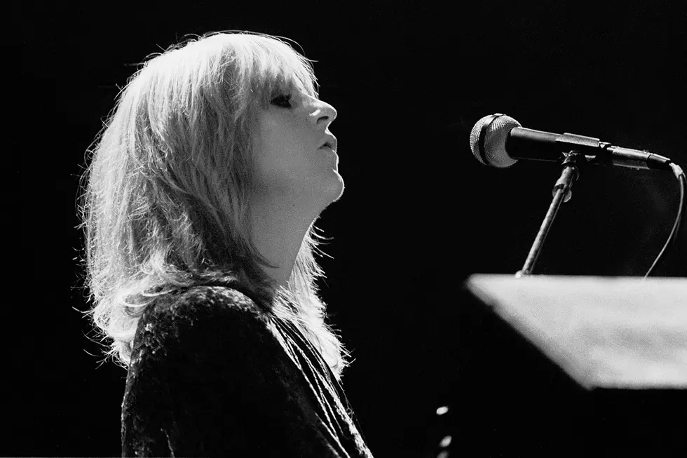 Christine McVie Dies: Rockers React